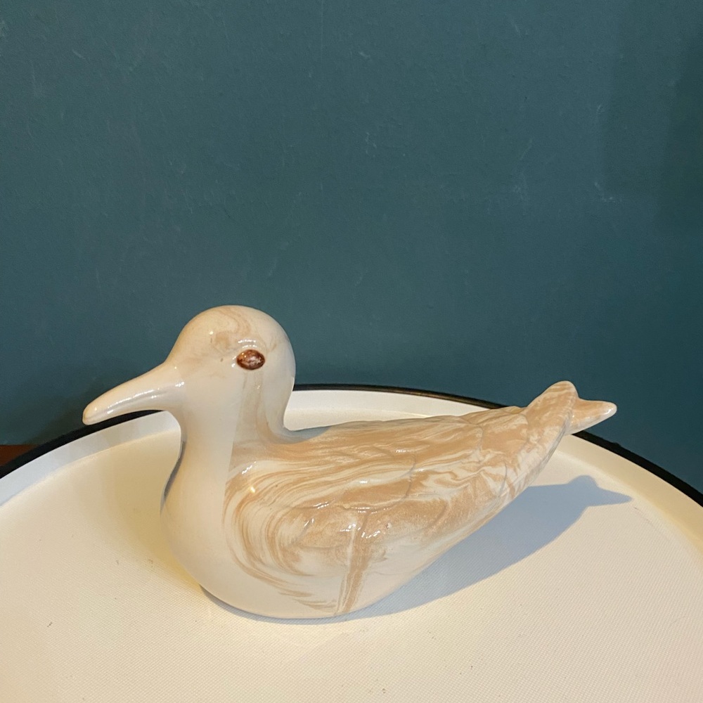 VINTAGE Mount St Helens 1980s VOLCANOWARE FIGURINE WATERFOWL SEA GULL BIRD